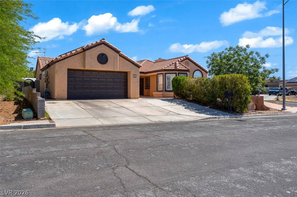 7225 Scottsmoor, Las Vegas, NV 89156