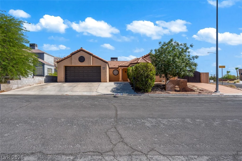 7225 Scottsmoor, Las Vegas, NV 89156