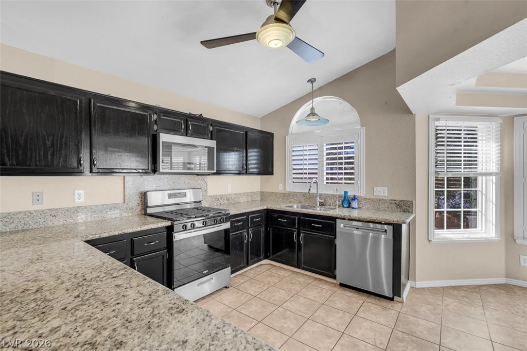 7225 Scottsmoor, Las Vegas, NV 89156