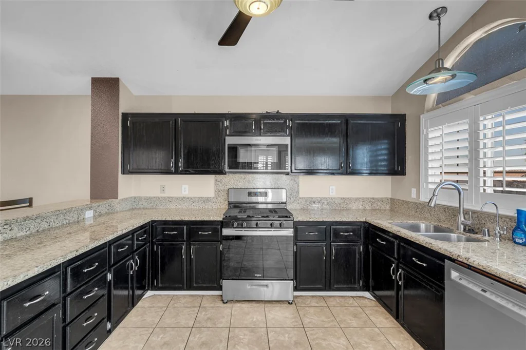 7225 Scottsmoor, Las Vegas, NV 89156