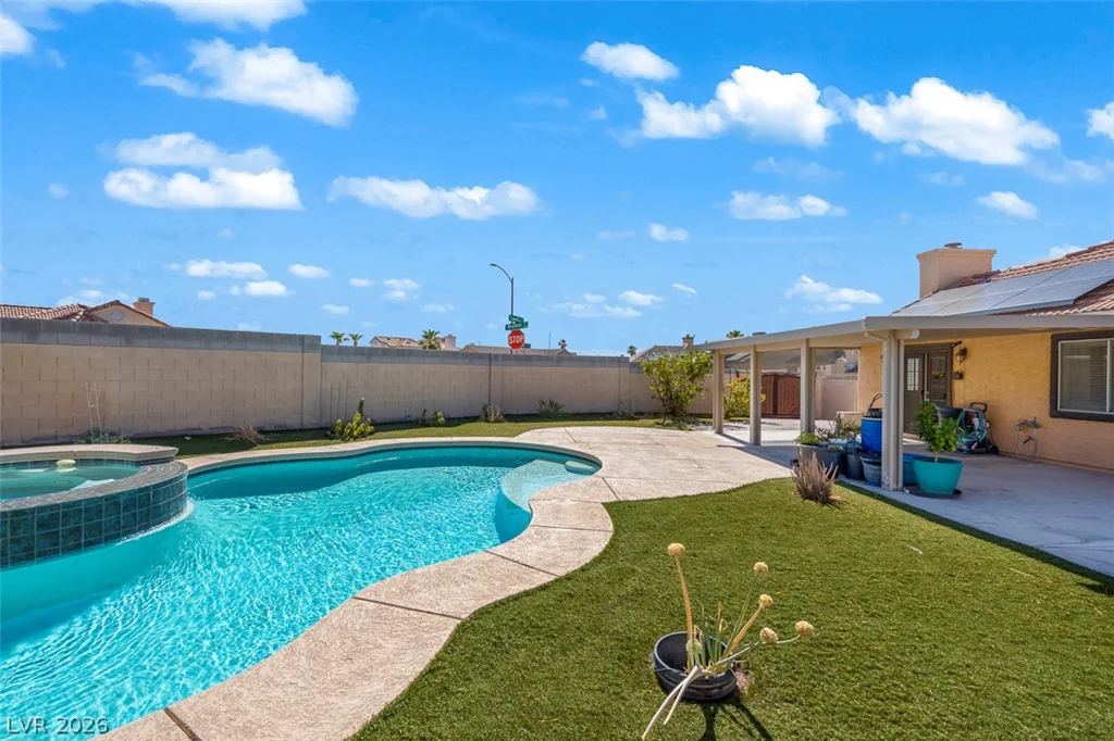 7225 Scottsmoor, Las Vegas, NV 89156