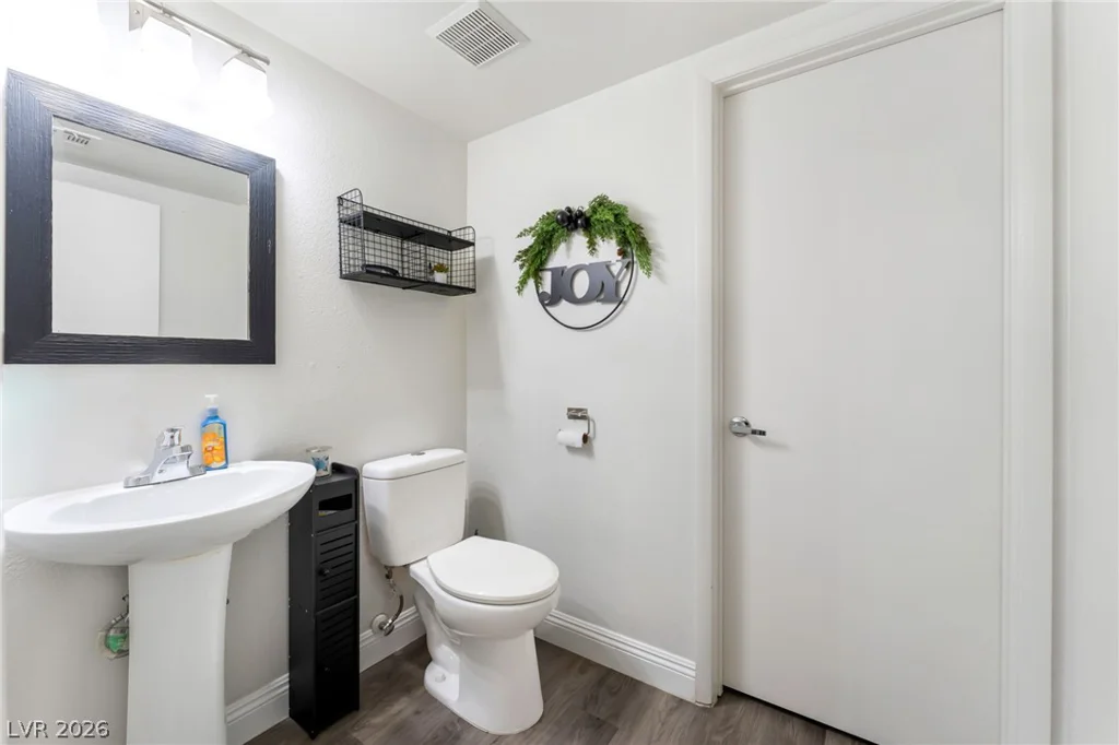 5213 El Castano, Las Vegas, NV 89108