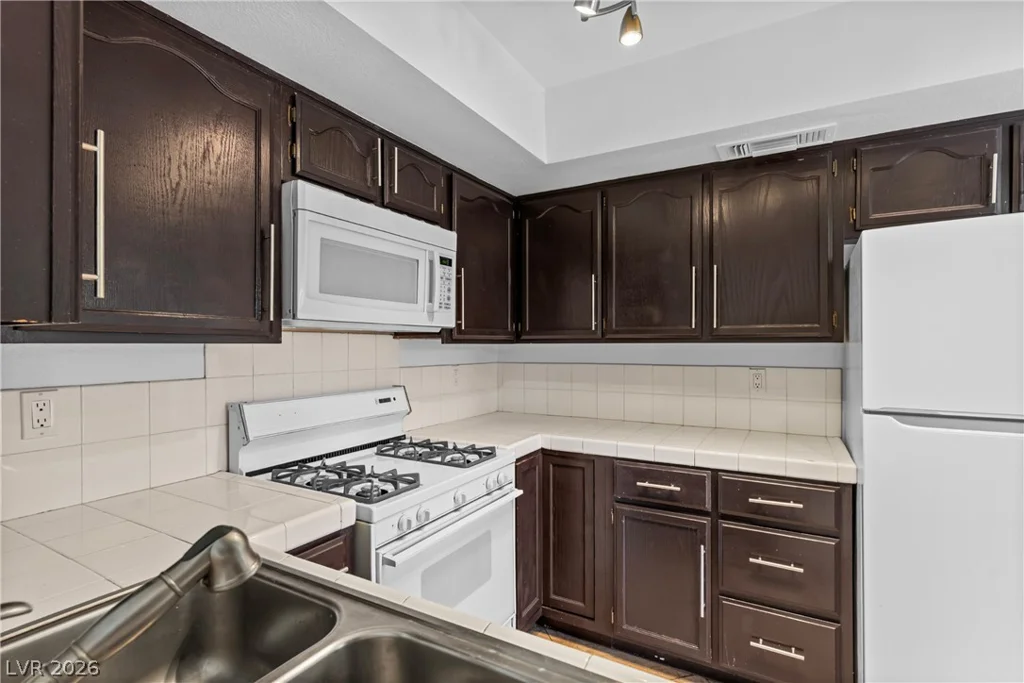 4068 Crete, Las Vegas, NV 89103