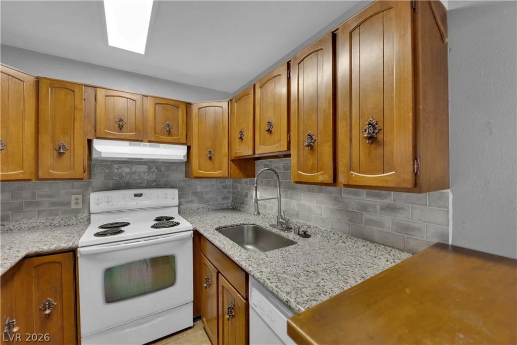 304 Orland, Las Vegas, NV 89107