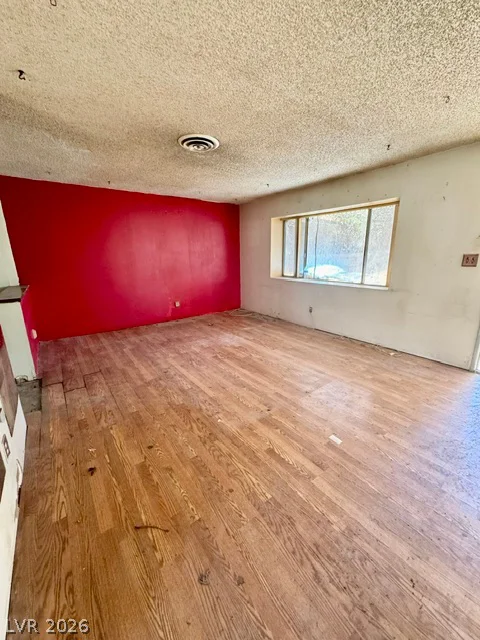 5230 Rou, Las Vegas, NV 89122
