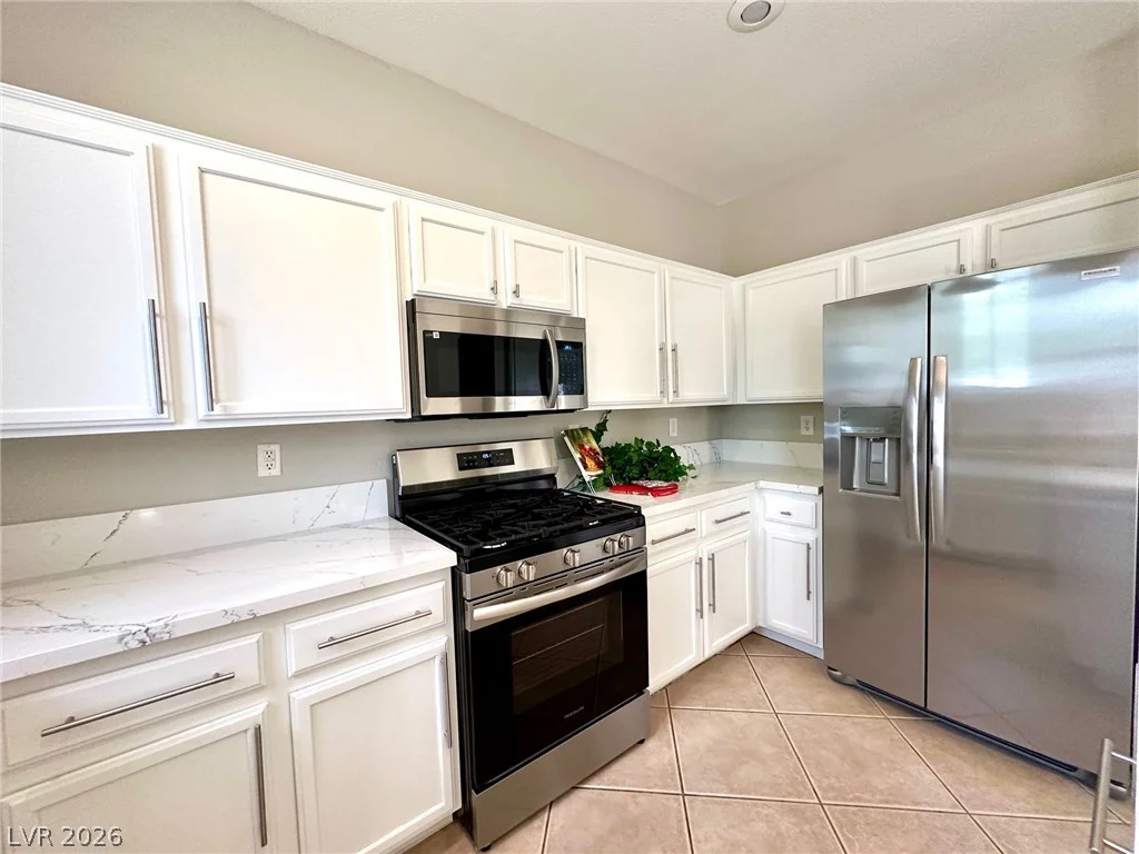 5007 Caprock Canyon, Las Vegas, NV 89139