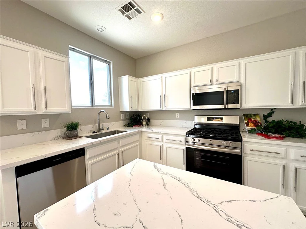 5007 Caprock Canyon, Las Vegas, NV 89139
