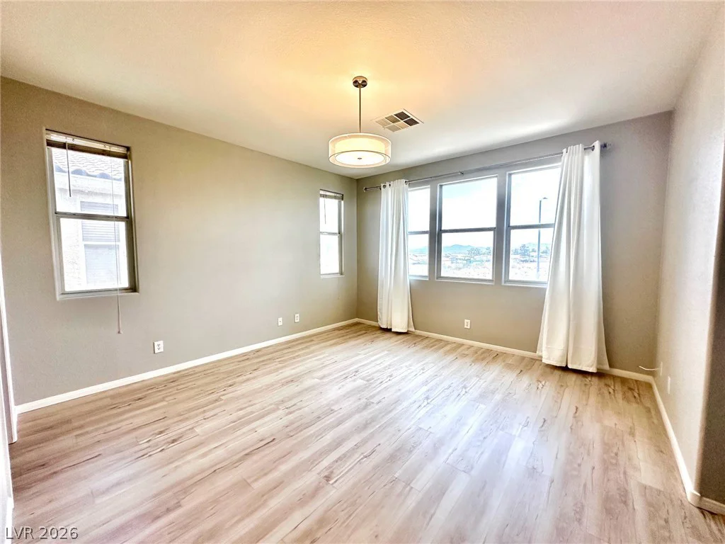 5007 Caprock Canyon, Las Vegas, NV 89139