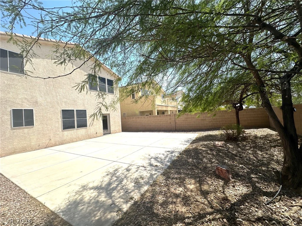 5007 Caprock Canyon, Las Vegas, NV 89139