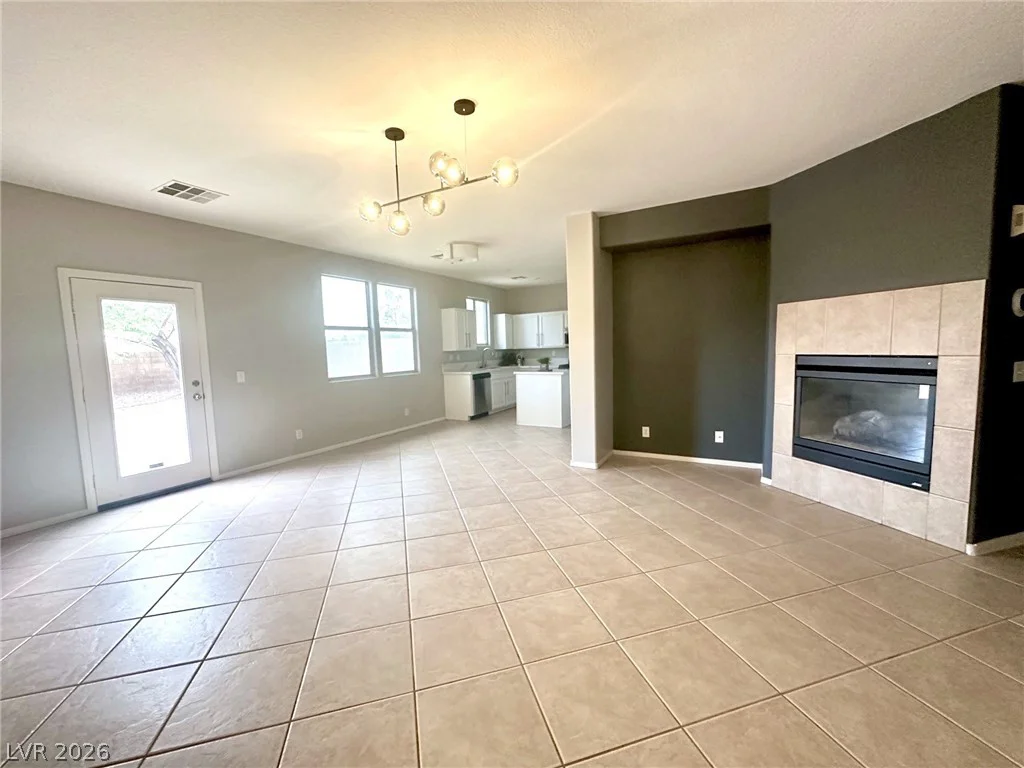 5007 Caprock Canyon, Las Vegas, NV 89139