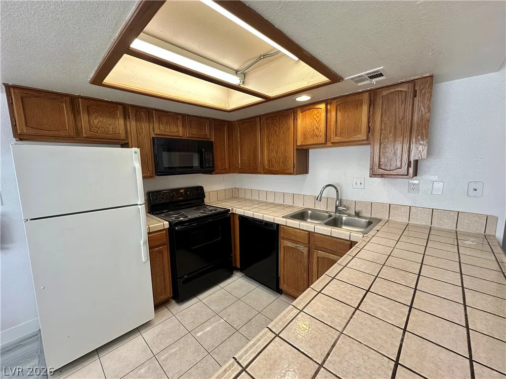 4140 Gannet, Las Vegas, NV 89103