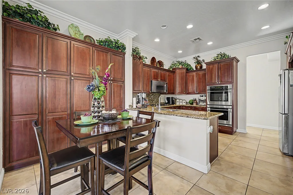 3916 Eiderdown, North Las Vegas, NV 89084
