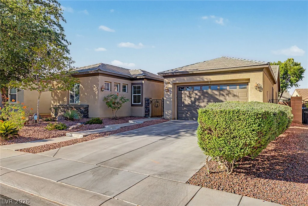 3916 Eiderdown, North Las Vegas, NV 89084