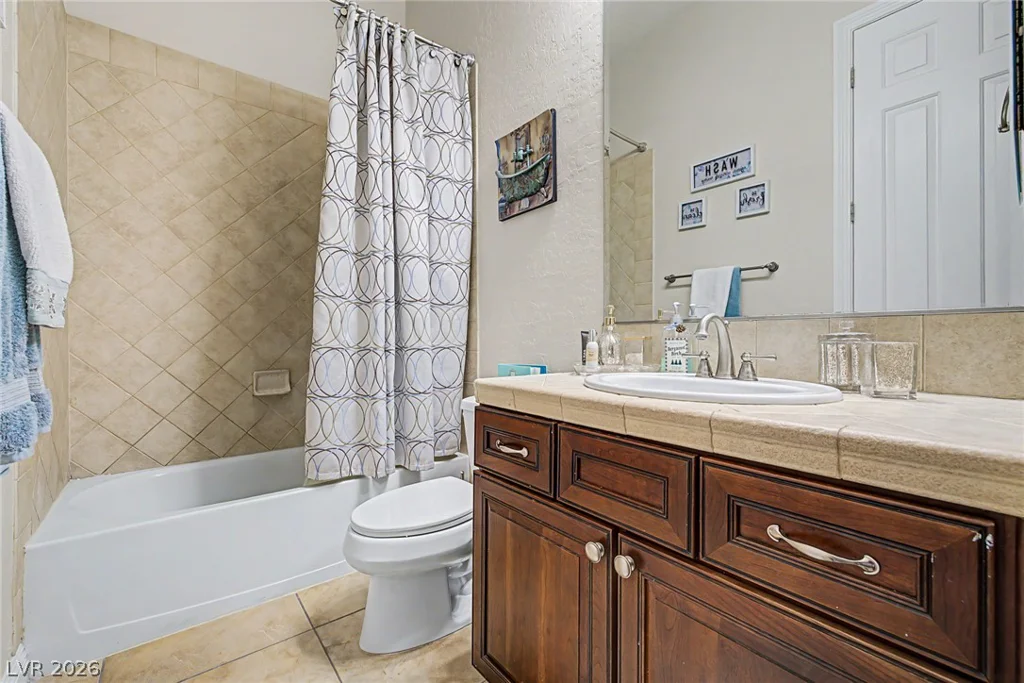 3916 Eiderdown, North Las Vegas, NV 89084