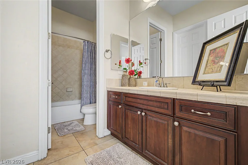 3916 Eiderdown, North Las Vegas, NV 89084