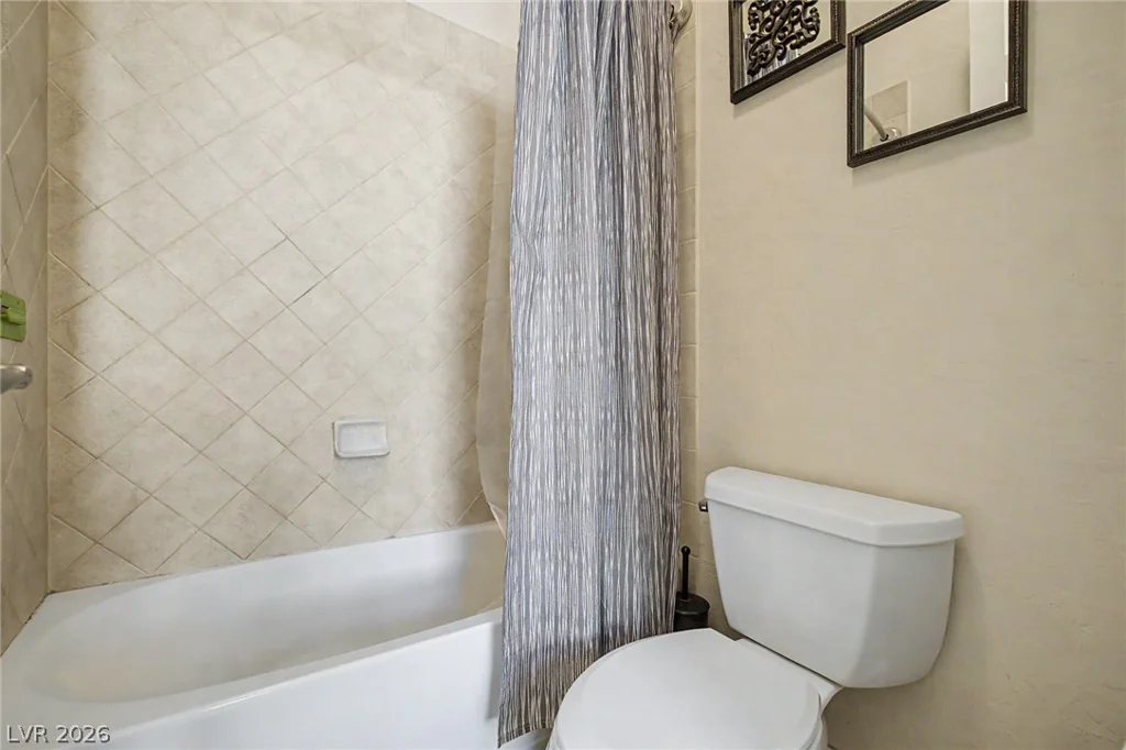 3916 Eiderdown, North Las Vegas, NV 89084