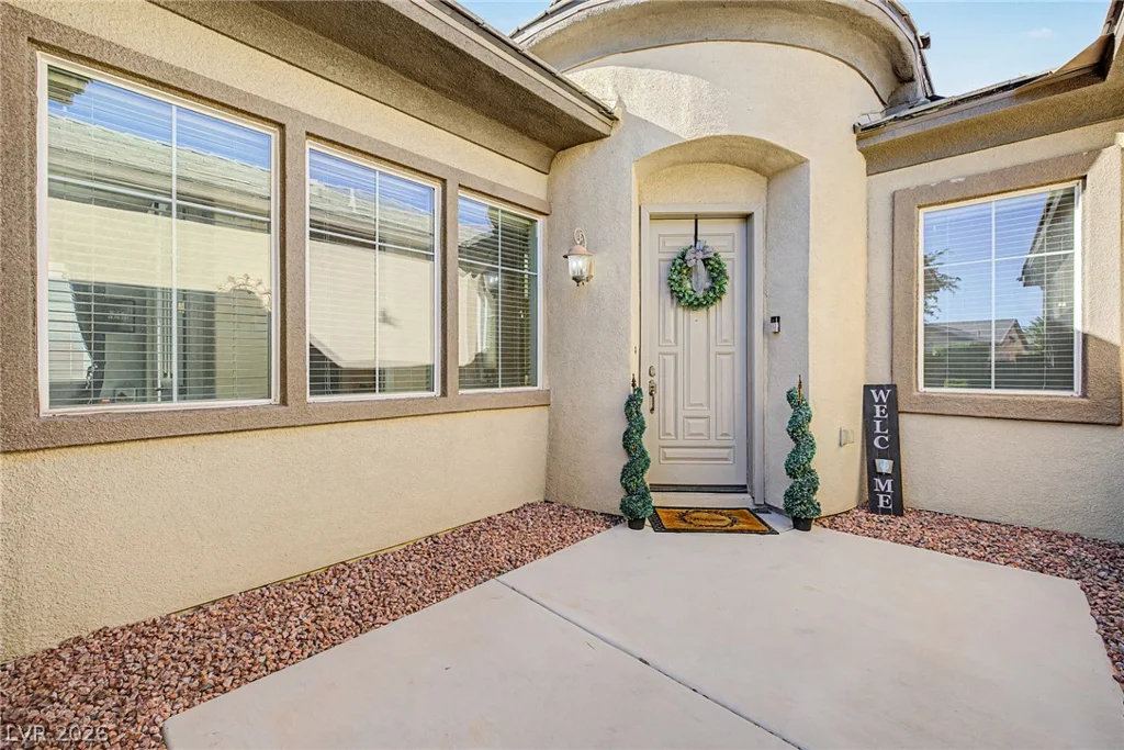 3916 Eiderdown, North Las Vegas, NV 89084