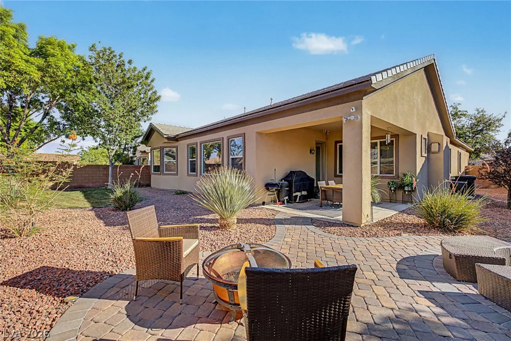 3916 Eiderdown, North Las Vegas, NV 89084