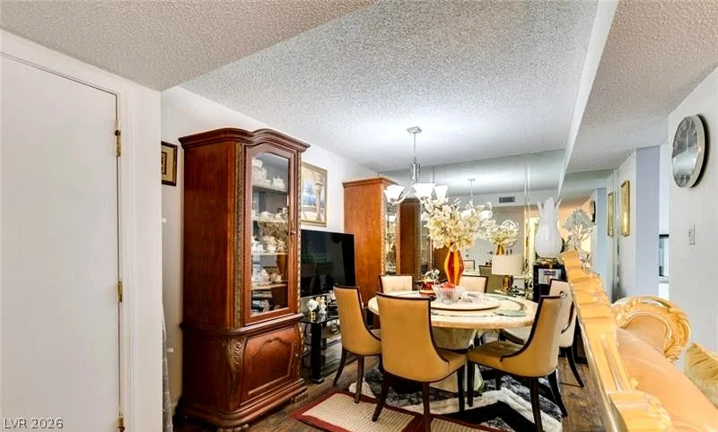 730 Royal Crest, Las Vegas, NV 89169