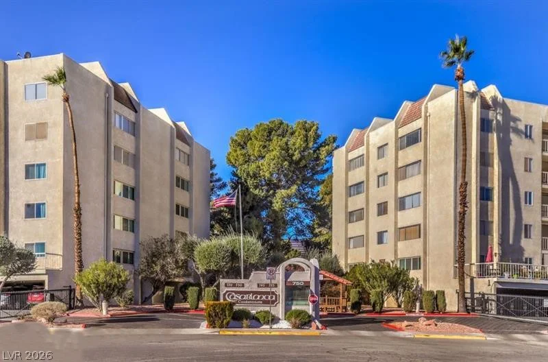 730 Royal Crest, Las Vegas, NV 89169
