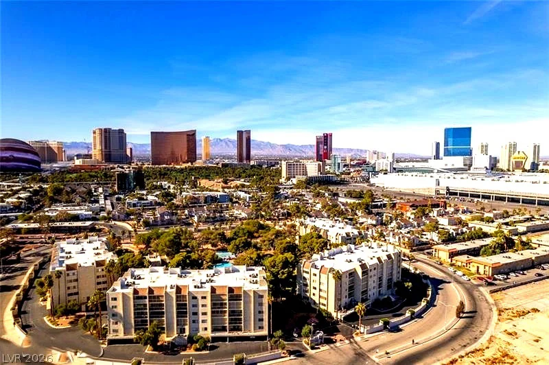 730 Royal Crest, Las Vegas, NV 89169