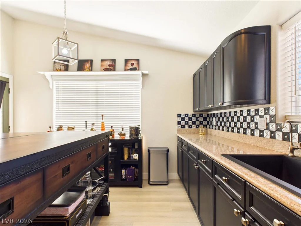 7949 Indian Cloud, Las Vegas, NV 89129