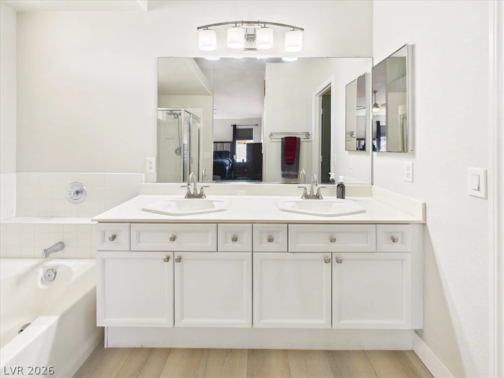 7949 Indian Cloud, Las Vegas, NV 89129
