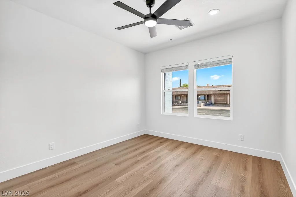 4877 Cincinnati, Las Vegas, NV 89104
