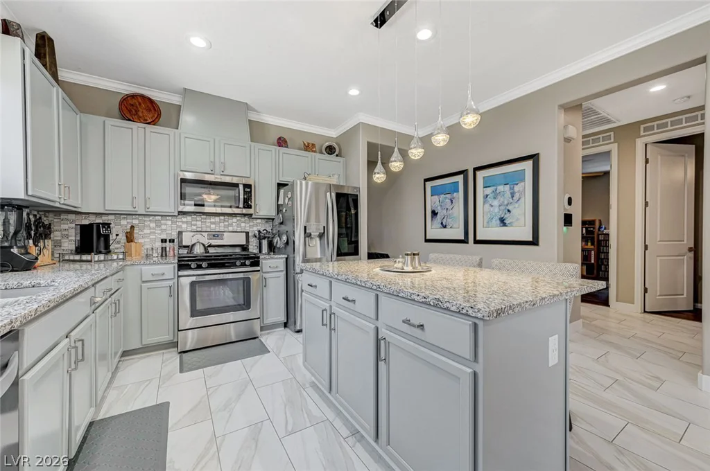 134 Mountain Cedar, North Las Vegas, NV 89031