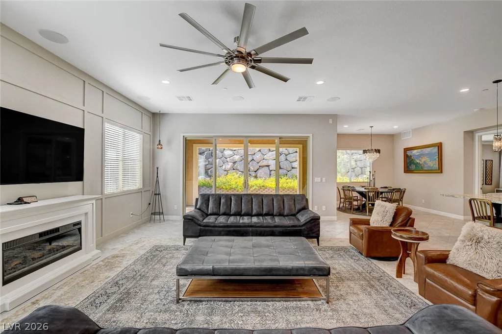 901 Gatesbridge, Henderson, NV 89012