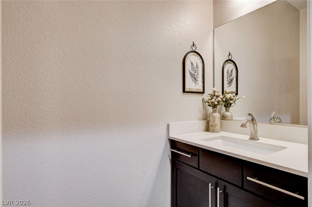 901 Gatesbridge, Henderson, NV 89012