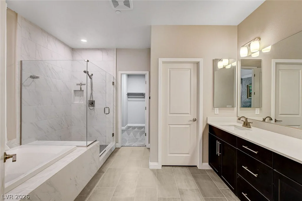 901 Gatesbridge, Henderson, NV 89012