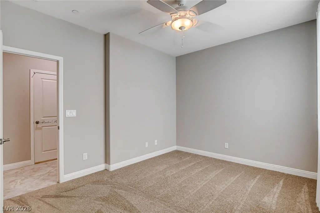 901 Gatesbridge, Henderson, NV 89012