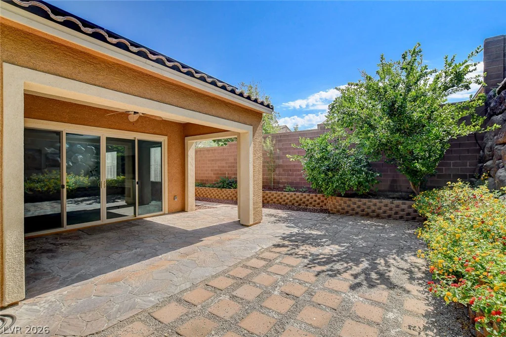 901 Gatesbridge, Henderson, NV 89012