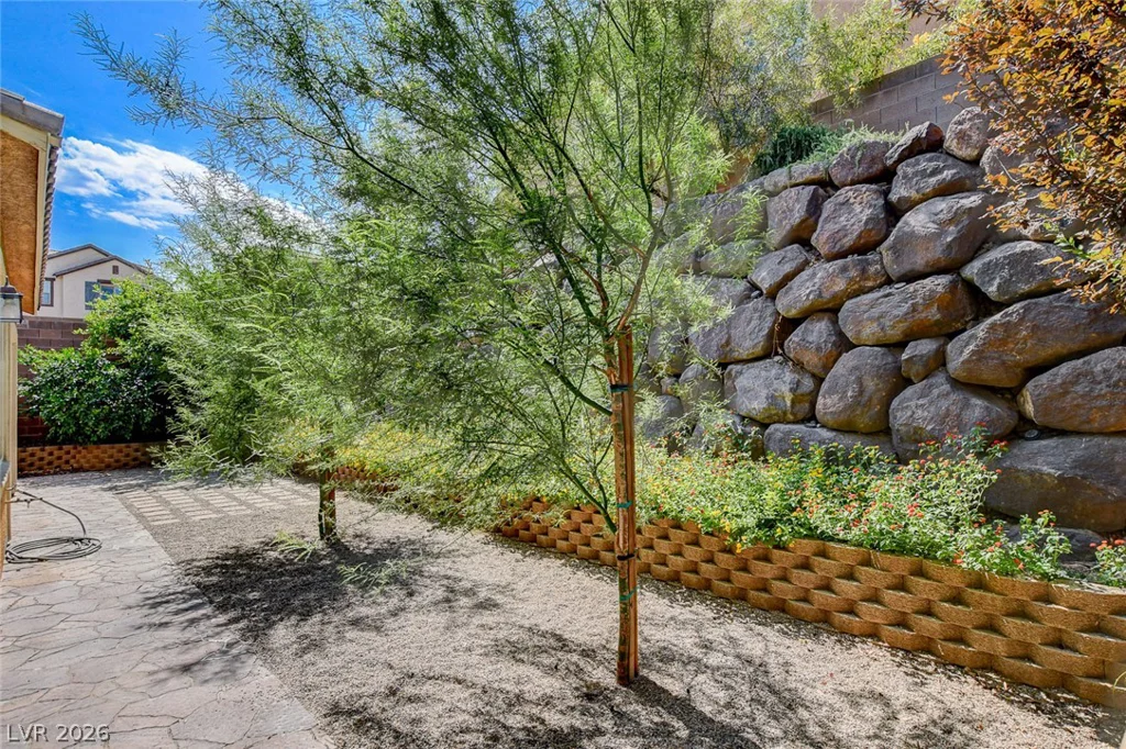901 Gatesbridge, Henderson, NV 89012