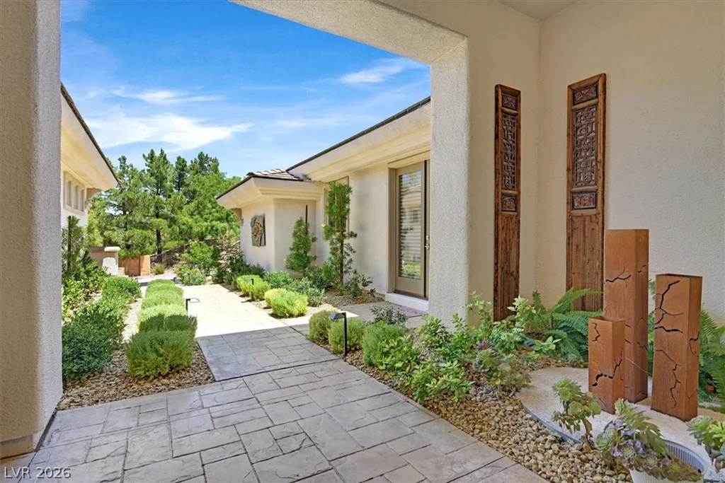 19 Club Vista, Henderson, NV 89052