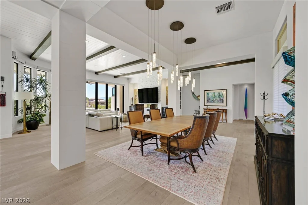 19 Club Vista, Henderson, NV 89052
