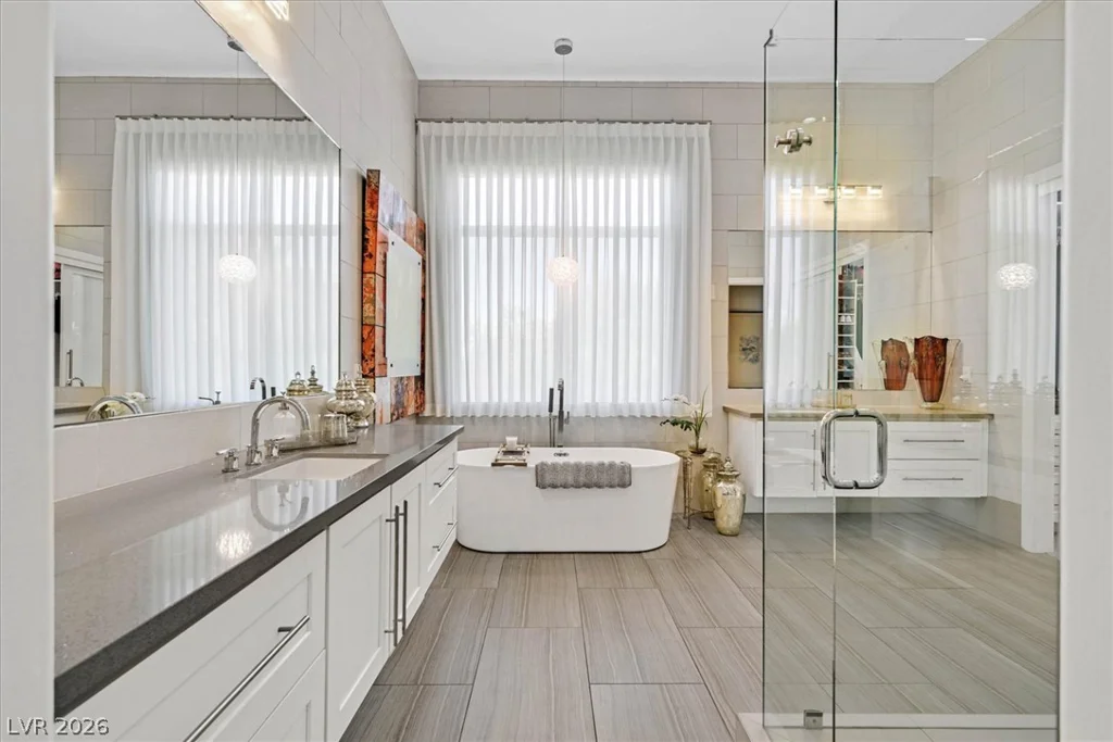 19 Club Vista, Henderson, NV 89052