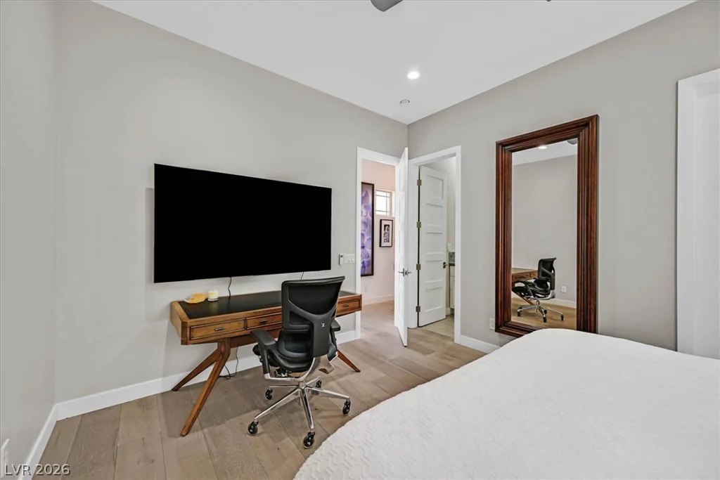 19 Club Vista, Henderson, NV 89052