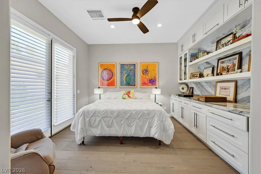 19 Club Vista, Henderson, NV 89052