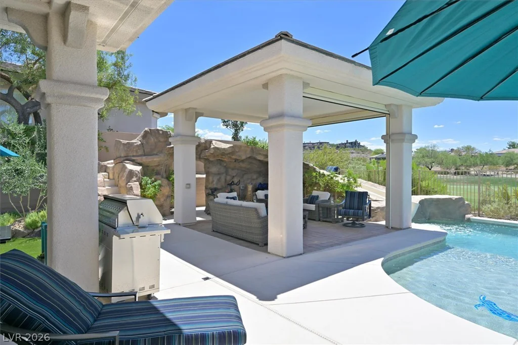 19 Club Vista, Henderson, NV 89052