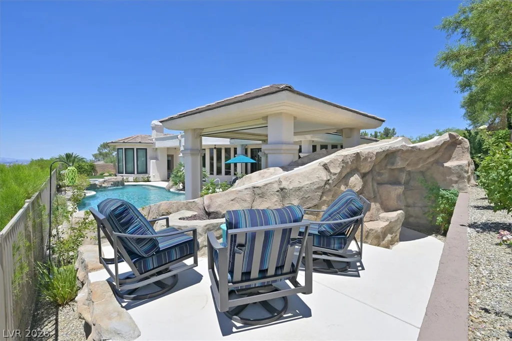 19 Club Vista, Henderson, NV 89052