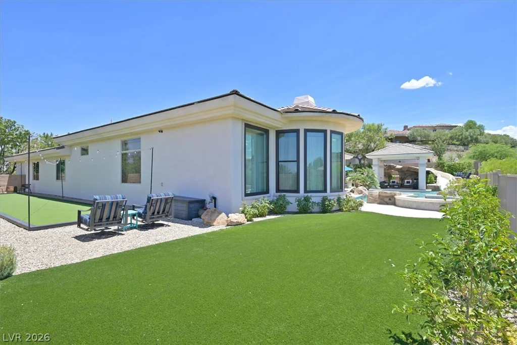 19 Club Vista, Henderson, NV 89052