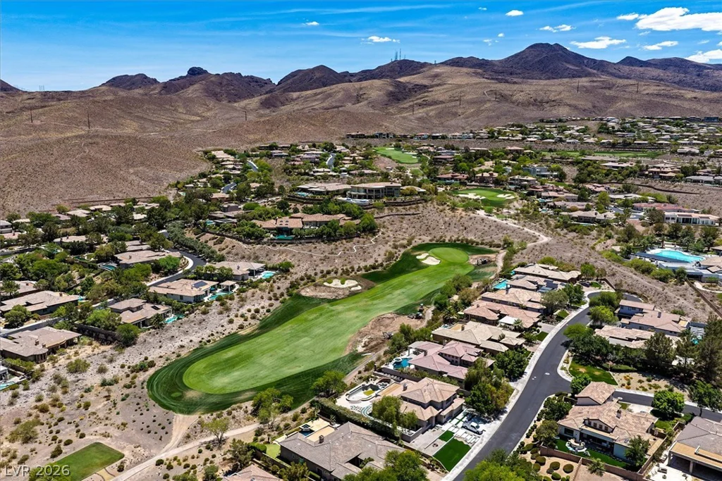 19 Club Vista, Henderson, NV 89052