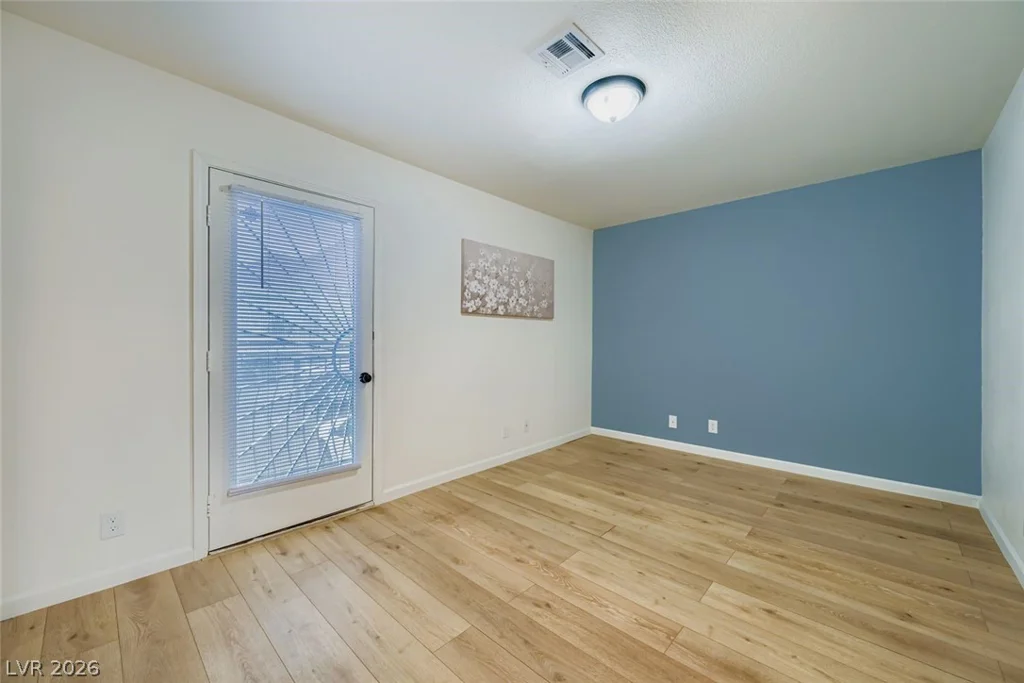 7054 Burcot, Las Vegas, NV 89156