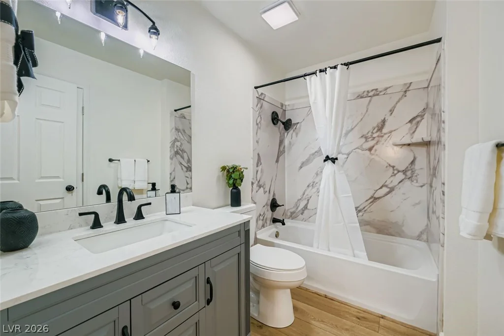 7054 Burcot, Las Vegas, NV 89156