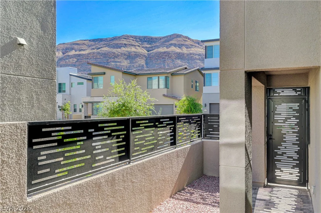 6342 Redstone Hills, Las Vegas, NV 89148