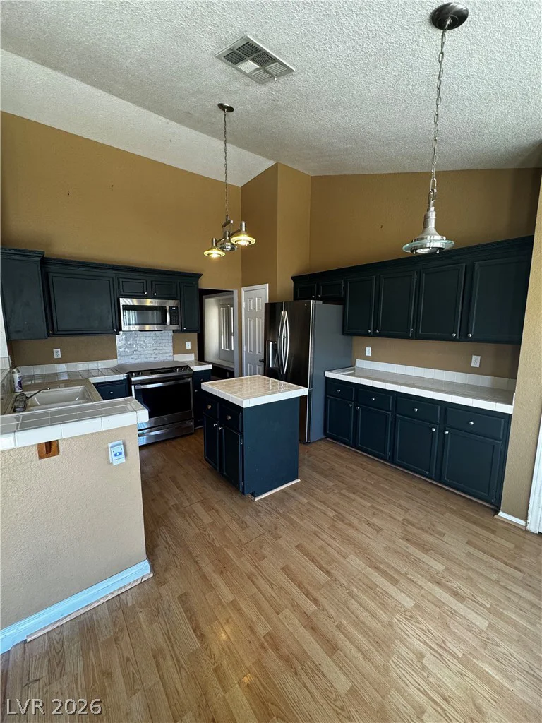 2813 Albemarle, Henderson, NV 89014