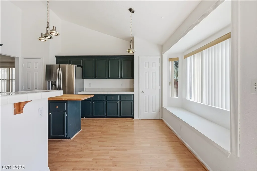2813 Albemarle, Henderson, NV 89014