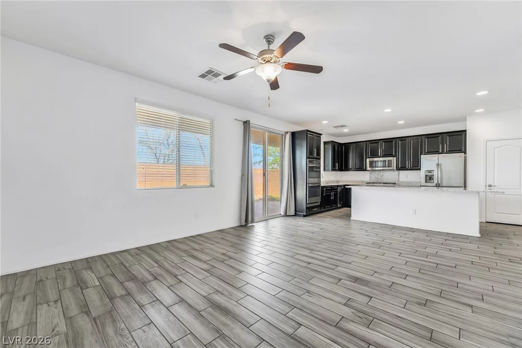 6245 Andover Wood, Las Vegas, NV 89113